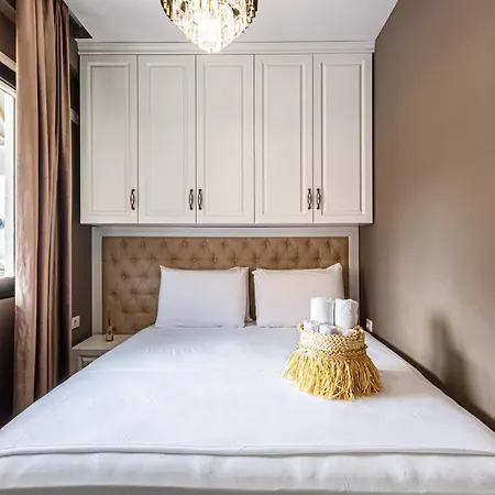 Brownie Luxury 2 With Balcony Full Kitchen 3 Min To * Himare